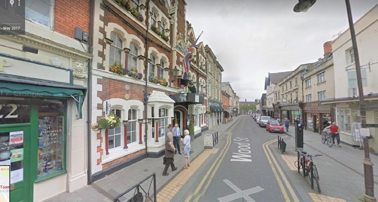 Swindon Old Town Duplex - Entercloud9Saアパートメント エクステリア 写真
