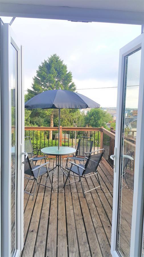 Swindon Old Town Duplex - Entercloud9Saアパートメント エクステリア 写真