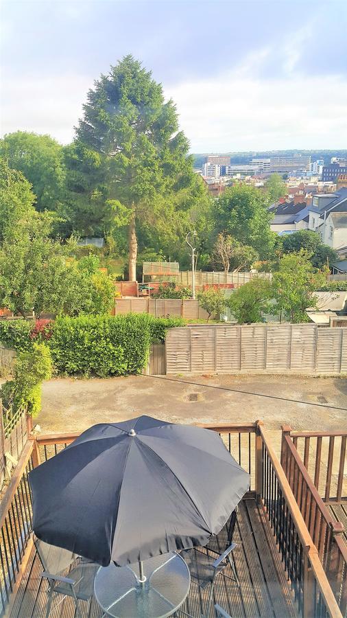 Swindon Old Town Duplex - Entercloud9Saアパートメント エクステリア 写真